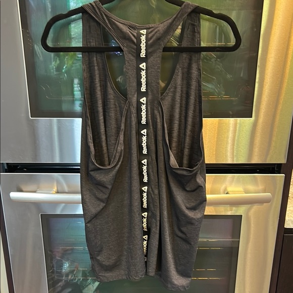 Reebok Gray Sleeveless Relaxed Tank Top - Picture 2 of 4